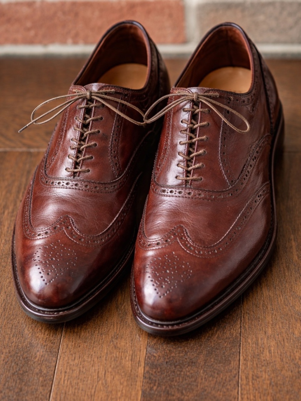 Allen Edmonds Chestnut Brown Leather Wingtip Oxfords